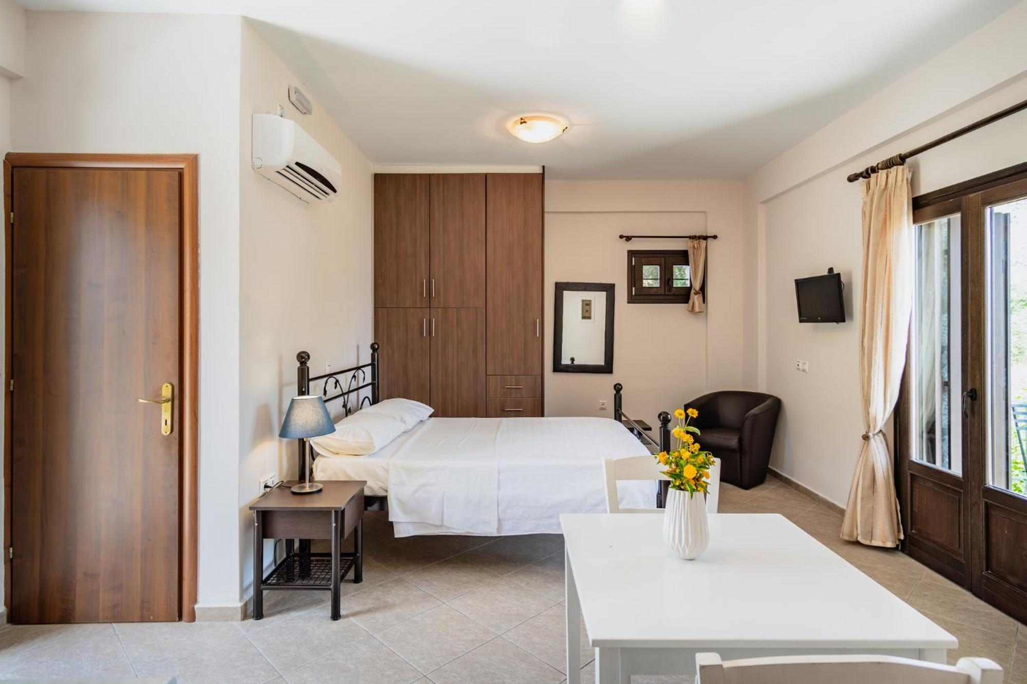 Xenios Kotronas Apartman Kültér fotó